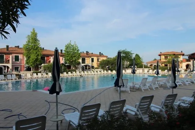 Villaggio Sant'andrea דירה קאורלה