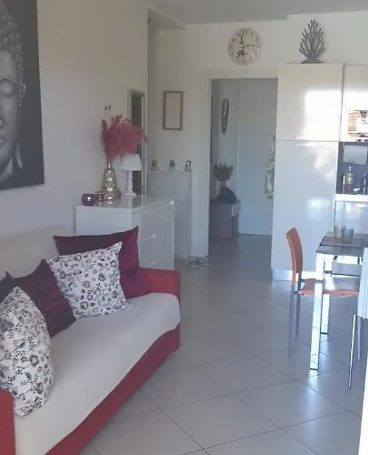 Villaggio Sant'andrea * קאורלה